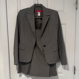 Anne Klein Gray Pinstripe Two-Piece Skirt Suit